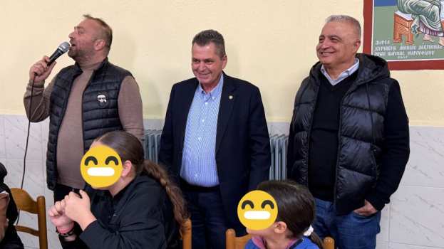 &Sigma;&tau;&alpha; &chi;&omega;&rho;&iota;ά &tau;&omicron;&upsilon; &Delta;ή&mu;&omicron;&upsilon; &tau;&eta;&sigmaf; &Nu;ά&omicron;&upsilon;&sigma;&alpha;&sigmaf; &tau;&eta; &delta;&epsilon;ύ&tau;&epsilon;&rho;&eta; &eta;&mu;έ&rho;&alpha; &tau;&omicron;&upsilon; &Pi;ά&sigma;&chi;&alpha; &omicron; &Lambda;ά&zeta;&alpha;&rho;&omicron;&sigmaf; &Tau;&sigma;&alpha;&beta;&delta;&alpha;&rho;ί&delta;&eta;&sigmaf;