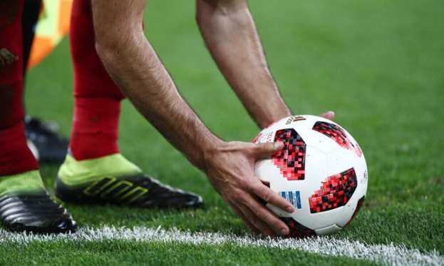 &Alpha;&upsilon;&tau;ό&sigmaf; &epsilon;ί&nu;&alpha;&iota; &omicron; &kappa;&omicron;&rho;&upsilon;&phi;&alpha;ί&omicron;&sigmaf; &pi;&alpha;&sigma;έ&rho; &sigma;&tau;&omicron;&nu; &kappa;ό&sigma;&mu;&omicron; &sigma;ύ&mu;&phi;&omega;&nu;&alpha; &mu;&epsilon; έ&kappa;&theta;&epsilon;&sigma;&eta; &tau;&omicron;&upsilon; CIES