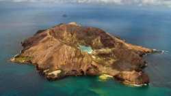 &Sigma;&alpha;&nu;&tau;&omicron;&rho;ί&nu;&eta;: &Upsilon;&pi;ό &pi;&alpha;&rho;&alpha;&kappa;&omicron;&lambda;&omicron;ύ&theta;&eta;&sigma;&eta; &tau;&omicron; &eta;&phi;&alpha;&iota;&sigma;&tau;&epsilon;&iota;&alpha;&kappa;ό &delta;&upsilon;&nu;&alpha;&mu;&iota;&kappa;ό &tau;&omicron;&upsilon; &Kappa;&omicron;&lambda;&omicron;ύ&mu;&pi;&omicron;&upsilon;