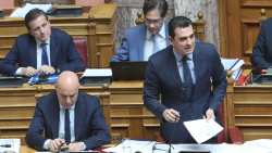 &Sigma;&kappa;&rho;έ&kappa;&alpha;&sigmaf;: &laquo;&Kappa;&alpha;&mu;ί&alpha; &iota;&delta;&iota;&omega;&tau;&iota;&kappa;&omicron;&pi;&omicron;ί&eta;&sigma;&eta; &sigma;&tau;&omicron; &nu;&epsilon;&rho;ό&raquo;