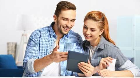 &Epsilon;&Epsilon;: &Delta;&alpha;&pi;ά&nu;&epsilon;&sigmaf; &nu;&omicron;&iota;&kappa;&omicron;&kappa;&upsilon;&rho;&iota;ώ&nu; &kappa;&alpha;&iota; &tau;&alpha; &epsilon;&pi;ί&pi;&epsilon;&delta;&alpha; &tau;&omega;&nu; &tau;&iota;&mu;ώ&nu; 2022