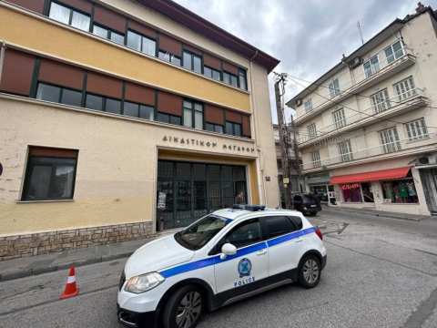 &Kappa;&alpha;&tau;&alpha;&delta;ί&kappa;&eta; έ&nu;&tau;&epsilon;&kappa;&alpha; &alpha;&gamma;&rho;&omicron;&tau;ώ&nu; &sigma;&tau;&omicron; &Epsilon;&phi;&epsilon;&tau;&epsilon;ί&omicron; &gamma;&iota;&alpha; &pi;&alpha;&lambda;&alpha;&iota;ό&tau;&epsilon;&rho;&epsilon;&sigmaf; &kappa;&iota;&nu;&eta;&tau;&omicron;&pi;&omicron;&iota;ή&sigma;&epsilon;&iota;&sigmaf;
