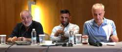 &Tau;&omicron; &theta;&epsilon;&mu;έ&lambda;&iota;&omicron; &mu;&iota;&alpha;&sigmaf; &delta;&iota;&epsilon;&pi;&alpha;&gamma;&gamma;&epsilon;&lambda;&mu;&alpha;&tau;&iota;&kappa;ή&sigmaf; &epsilon;ί&nu;&alpha;&iota; &eta; &pi;&alpha;&rho;&alpha;&gamma;&omega;&gamma;ή