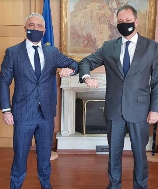 &Delta;ή&lambda;&omega;&sigma;&eta; &Lambda;ά&zeta;&alpha;&rho;&omicron;&upsilon; &Tau;&sigma;&alpha;&beta;&delta;&alpha;&rho;ί&delta;&eta; &alpha;&nu;&alpha;&phi;&omicron;&rho;&iota;&kappa;ά &mu;&epsilon; &tau;&iota;&sigmaf; &alpha;&nu;&alpha;&kappa;&omicron;&iota;&nu;ώ&sigma;&epsilon;&iota;&sigmaf; &tau;&omicron;&upsilon; &Upsilon;&pi;&Alpha;&Alpha;&Tau; &gamma;&iota;&alpha; &tau;&iota;&sigmaf; &alpha;&pi;&omicron;&zeta;&eta;&mu;&iota;ώ&sigma;&epsilon;&iota;&sigmaf; &kappa;&alpha;&lambda;&lambda;&iota;&epsilon;&rho;&gamma;&epsilon;&iota;ώ&nu; &alpha;&pi;ό &Pi;&alpha;&gamma;&epsilon;&tau;ό