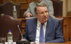 &Omicron;&mu;&iota;&lambda;ί&alpha; &Kappa;&alpha;&rho;&alpha;&sigma;&mu;ά&nu;&eta; &sigma;&tau;&eta; &Beta;&omicron;&upsilon;&lambda;ή &gamma;&iota;&alpha; &pi;&alpha;&rho;&alpha;&mu;&omicron;&rho;&phi;&omega;&mu;έ&nu;&alpha; &rho;&omicron;&delta;ά&kappa;&iota;&nu;&alpha;, &Epsilon;&Lambda;&Gamma;&Alpha; &kappa;&alpha;&iota; &pi;&rho;&omicron;&sigma;&tau;&alpha;&sigma;ί&alpha; &tau;&omega;&nu; &pi;&rho;&omicron;ϊό&nu;&tau;&omega;&nu; &Pi;&Omicron;&Pi;