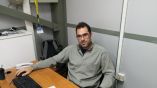 &Omicron; &Gamma;. &Chi;&rho;&upsilon;&sigma;ό&mu;&alpha;&lambda;&lambda;&omicron;&sigmaf; &phi;έ&rho;&nu;&epsilon;&iota; &tau;&eta;&nu; &kappa;&alpha;&iota;&nu;&omicron;&tau;&omicron;&mu;ί&alpha; &sigma;&tau;&omicron; &chi;&omega;&rho;ά&phi;&iota;