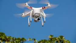 T&epsilon;&chi;&nu;&eta;&tau;ή &gamma;&omicron;&nu;&iota;&mu;&omicron;&pi;&omicron;ί&eta;&sigma;&eta; &tau;&eta;&sigmaf; &Kappa;&alpha;&rho;&upsilon;&delta;&iota;ά&sigmaf; &mu;&epsilon; drones