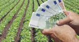 &Alpha;ύ&rho;&iota;&omicron; &eta; &pi;&lambda;&eta;&rho;&omega;&mu;ή &alpha;&pi;&omicron;&zeta;&eta;&mu;&iota;ώ&sigma;&epsilon;&omega;&nu; &alpha;&pi;ό &tau;&omicron;&nu; &Epsilon;&Lambda;&Gamma;&Alpha; ύ&psi;&omicron;&upsilon;&sigmaf; 26 &epsilon;&kappa;. &epsilon;ύ&rho;&omega;