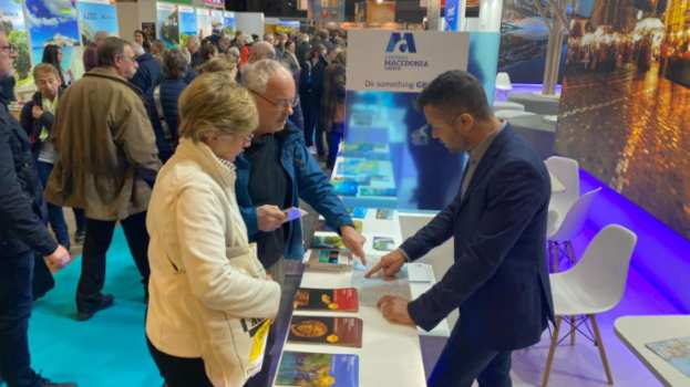 &Eta; &Pi;&epsilon;&rho;&iota;&phi;έ&rho;&epsilon;&iota;&alpha; &Kappa;&epsilon;&nu;&tau;&rho;&iota;&kappa;ή&sigmaf; &Mu;&alpha;&kappa;&epsilon;&delta;&omicron;&nu;ί&alpha;&sigmaf; &sigma;&tau;&eta; &Delta;&iota;&epsilon;&theta;&nu;ή Έ&kappa;&theta;&epsilon;&sigma;&eta; &Tau;&omicron;&upsilon;&rho;&iota;&sigma;&mu;&omicron;ύ Salon des Vacances &sigma;&tau;&iota;&sigmaf; &Beta;&rho;&upsilon;&xi;έ&lambda;&lambda;&epsilon;&sigmaf;