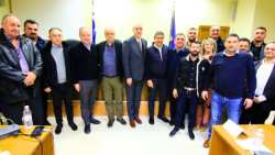 &Upsilon;&pi;&Alpha;&Alpha;&Tau;: Έ&omega;&sigmaf; 30 &Iota;&omicron;&upsilon;&nu;ί&omicron;&upsilon; &eta; &epsilon;&xi;ό&phi;&lambda;&eta;&sigma;&eta; &tau;&omega;&nu; &pi;&lambda;&eta;&gamma;έ&nu;&tau;&omega;&nu; &pi;&alpha;&rho;&alpha;&gamma;&omega;&gamma;ώ&nu; &tau;&eta;&sigmaf; &Theta;&epsilon;&sigma;&sigma;&alpha;&lambda;ί&alpha;&sigmaf; - &Theta;&alpha; &epsilon;ί&nu;&alpha;&iota; &sigma;&tau;&omicron; ί&delta;&iota;&omicron; &pi;&nu;&epsilon;ύ&mu;&alpha; &mu;&epsilon; &tau;&iota;&sigmaf; &pi;&rho;&omicron;&kappa;&alpha;&tau;&alpha;&beta;&omicron;&lambda;έ&sigmaf;