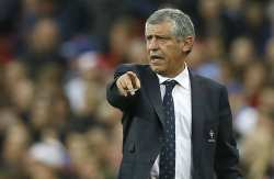 &Omicron; &Phi;&epsilon;&rho;&nu;ά&nu;&tau;&omicron; &Sigma;ά&nu;&tau;&omicron;&sigmaf; &alpha;&nu;&alpha;&kappa;&omicron;&iota;&nu;ώ&nu;&epsilon;&tau;&alpha;&iota; &sigma;&tau;&eta;&nu; &Epsilon;&theta;&nu;&iota;&kappa;ή &Pi;&omicron;&lambda;&omega;&nu;ί&alpha;&sigmaf;