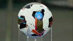 Superleague: &Mu;&epsilon; VAR &kappa;&alpha;&iota; &eta;&mu;&iota;&alpha;&upsilon;&tau;ό&mu;&alpha;&tau;&omicron; &omicron;&phi;&sigma;ά&iota;&nu;&tau; &tau;&omicron; &pi;&rho;&omega;&tau;ά&theta;&lambda;&eta;&mu;&alpha; &gamma;&iota;&alpha; &tau;&alpha; &epsilon;&pi;ό&mu;&epsilon;&nu;&alpha; 4 &chi;&rho;ό&nu;&iota;&alpha;