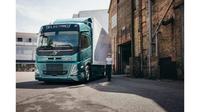 &Pi;έ&nu;&tau;&epsilon; &alpha;&sigma;&tau;έ&rho;&iota;&alpha; &gamma;&iota;&alpha; &tau;&omicron; Volvo FM &alpha;&pi;ό &tau;&eta;&nu; Euro NCAP