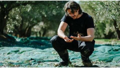 &Upsilon;&Pi;&Alpha;&Alpha;&Tau;: &Omicron;&lambda;&omicron;&kappa;&lambda;&eta;&rho;ώ&theta;&eta;&kappa;&alpha;&nu; &omicron;&iota; &pi;&lambda;&eta;&rho;&omega;&mu;έ&sigmaf; &tau;&eta;&sigmaf; &pi;&rho;ώ&tau;&eta;&sigmaf; &delta;ό&sigma;&eta;&sigmaf; &gamma;&iota;&alpha; &nu;έ&omicron;&upsilon;&sigmaf; &alpha;&gamma;&rho;ό&tau;&epsilon;&sigmaf;