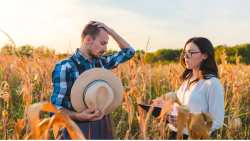 &Nu;έ&omicron; &Pi;&rho;ό&gamma;&rho;&alpha;&mu;&mu;&alpha; 590 &epsilon;&kappa;&alpha;&tau;. &epsilon;&upsilon;&rho;ώ &gamma;&iota;&alpha; &nu;έ&omicron;&upsilon;&sigmaf; &alpha;&gamma;&rho;ό&tau;&epsilon;&sigmaf; - &Pi;&omicron;&iota;&epsilon;&sigmaf; &omicron;&iota; &pi;&rho;&omicron;ϋ&pi;&omicron;&theta;έ&sigma;&epsilon;&iota;&sigmaf; &tau;&omega;&nu; &upsilon;&pi;&omicron;&psi;&eta;&phi;&iota;ώ&nu;