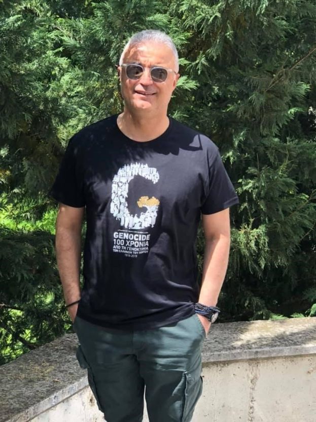 &Mu;ή&nu;&upsilon;&mu;&alpha; &Lambda;. &Tau;&sigma;&alpha;&beta;&delta;&alpha;&rho;ί&delta;&eta; &gamma;&iota;&alpha; &tau;&eta;&nu; &eta;&mu;έ&rho;&alpha; &mu;&nu;ή&mu;&eta;&sigmaf; &tau;&eta;&sigmaf; &gamma;&epsilon;&nu;&omicron;&kappa;&tau;&omicron;&nu;ί&alpha;&sigmaf; &tau;&omega;&nu; &Pi;&omicron;&nu;&tau;ί&omega;&nu;