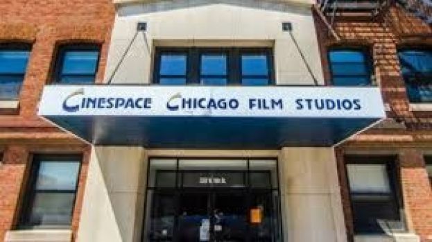 &Sigma;&tau;&alpha; &sigma;&kappa;&alpha;&rho;&iota;ά &tau;&epsilon;&rho;ά&sigma;&tau;&iota;&alpha; &laquo;&Chi;&omicron;&lambda;&iota;&gamma;&omicron;&upsilon;&nu;&tau;&iota;&alpha;&nu;ή&raquo; &epsilon;&pi;έ&nu;&delta;&upsilon;&sigma;&eta; &sigma;&tau;&eta; &Theta;ή&beta;&alpha;