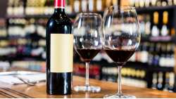 &Kappa;&Epsilon;&Omicron;&Sigma;&Omicron;&Epsilon;: &Gamma;&alpha;&lambda;&lambda;ί&alpha;: &laquo;&Zeta;&omicron;ύ&mu;&epsilon; &mu;&iota;&alpha; &kappa;&rho;ί&sigma;&iota;&mu;&eta; &sigma;&tau;&iota;&gamma;&mu;ή &sigma;&tau;&eta;&nu; &alpha;&gamma;&omicron;&rho;ά &tau;&omicron;&upsilon; &kappa;&rho;&alpha;&sigma;&iota;&omicron;ύ. &Alpha;&nu; &delta;&epsilon;&nu; &alpha;&lambda;&lambda;ά&xi;&epsilon;&iota;&sigmaf;, &theta;&alpha; &pi;&epsilon;&theta;ά&nu;&epsilon;&iota;&sigmaf;&raquo;