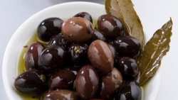 &Epsilon;&lambda;&lambda;&eta;&nu;&iota;&kappa;έ&sigmaf; &beta;&iota;&omicron;&lambda;&omicron;&gamma;&iota;&kappa;έ&sigmaf; &epsilon;&lambda;&iota;έ&sigmaf; &sigma;&epsilon; &kappa;ά&psi;&omicron;&upsilon;&lambda;&alpha;, &sigma;&upsilon;&mu;&pi;&lambda;ή&rho;&omega;&mu;&alpha; &delta;&iota;&alpha;&tau;&rho;&omicron;&phi;ή&sigmaf; &gamma;&iota;&alpha; &mu;&epsilon;ί&omega;&sigma;&eta; &tau;&eta;&sigmaf; &chi;&omicron;&lambda;&eta;&sigma;&tau;&epsilon;&rho;ό&lambda;&eta;&sigmaf;