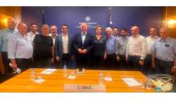 &Tau;&sigma;&iota;ά&rho;&alpha;&sigmaf; &pi;&rho;&omicron;&sigmaf; &Epsilon;&Theta;&Epsilon;&Alpha;&Sigma;:  &Nu;&alpha; &kappa;ά&nu;&omicron;&upsilon;&mu;&epsilon; &tau;&omicron;&nu; &pi;&rho;&omega;&tau;&omicron;&gamma;&epsilon;&nu;ή &tau;&omicron;&mu;έ&alpha; &pi;&rho;&omega;&tau;&alpha;&gamma;&omega;&nu;&iota;&sigma;&tau;ή &sigma;&tau;&eta;&nu; &omicron;&iota;&kappa;&omicron;&nu;&omicron;&mu;&iota;&kappa;ή &alpha;&nu;ά&pi;&tau;&upsilon;&xi;&eta; &tau;&eta;&sigmaf; &chi;ώ&rho;&alpha;&sigmaf;