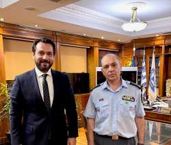 &Omicron; &Tau;ά&sigma;&omicron;&sigmaf; &Mu;&pi;&alpha;&rho;&tau;&zeta;ώ&kappa;&alpha;&sigmaf; &sigma;&tau;&omicron;&nu; &Alpha;&rho;&chi;&eta;&gamma;ό &Epsilon;&lambda;&lambda;&eta;&nu;&iota;&kappa;ή&sigmaf; &Alpha;&sigma;&tau;&upsilon;&nu;&omicron;&mu;ί&alpha;&sigmaf;: &theta;&epsilon;&tau;&iota;&kappa;έ&sigmaf; &epsilon;&xi;&epsilon;&lambda;ί&xi;&epsilon;&iota;&sigmaf; &gamma;&iota;&alpha; &tau;&omicron; &Tau;.&Alpha; &Nu;ά&omicron;&upsilon;&sigma;&alpha;&sigmaf;