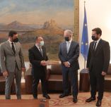 &Tau;. &Mu;&pi;&alpha;&rho;&tau;&zeta;ώ&kappa;&alpha;&sigmaf; : &Sigma;&tau;&omicron;&nu; &Pi;&rho;ό&epsilon;&delta;&rho;&omicron; &tau;&eta;&sigmaf; &Beta;&omicron;&upsilon;&lambda;ή&sigmaf; &tau;&omicron; &Pi;ό&rho;&iota;&sigma;&mu;&alpha; &tau;&eta;&sigmaf; &Epsilon;&iota;&delta;&iota;&kappa;ή&sigmaf; &Kappa;&omicron;&iota;&nu;&omicron;&beta;&omicron;&upsilon;&lambda;&epsilon;&upsilon;&tau;&iota;&kappa;ή&sigmaf; &Epsilon;&pi;&iota;&tau;&rho;&omicron;&pi;ή&sigmaf;