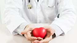 &Kappa;&alpha;&rho;&delta;&iota;ά: &Omicron;&iota; 6 &pi;&alpha;&rho;ά&gamma;&omicron;&nu;&tau;&epsilon;&sigmaf; &pi;&omicron;&upsilon; &tau;&eta;&nu; &epsilon;&pi;&eta;&rho;&epsilon;ά&zeta;&omicron;&upsilon;&nu;