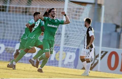 &Omicron; &Pi;&Alpha;&Omicron;&Kappa; "&pi;έ&tau;&alpha;&xi;&epsilon;" ά&lambda;&lambda;&omicron;&upsilon;&sigmaf; &delta;ύ&omicron; &beta;&alpha;&theta;&mu;&omicron;ύ&sigmaf; &sigma;&tau;&iota;&sigmaf; &kappa;&alpha;&theta;&upsilon;&sigma;&tau;&epsilon;&rho;ή&sigma;&epsilon;&iota;&sigmaf;