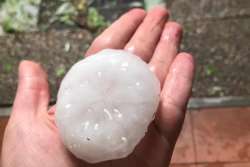 &Chi;&alpha;&lambda;ά&zeta;&iota; &mu;&alpha;&sigma;&tau;ί&zeta;&epsilon;&iota; &kappa;&alpha;&iota; &tau;&omicron; &Beta;&omicron;&rho;&rho;ά