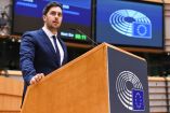 &Eta; &pi;&alpha;&nu;&epsilon;&upsilon;&rho;&omega;&pi;&alpha;ϊ&kappa;ή &alpha;&nu;&tau;ί&delta;&rho;&alpha;&sigma;&eta; &Phi;&rho;ά&gamma;&kappa;&omicron;&upsilon; &kappa;&alpha;&tau;ά &tau;&eta;&sigmaf; &Iota;&sigma;&pi;&alpha;&nu;&omicron;-&tau;&omicron;&upsilon;&rho;&kappa;&iota;&kappa;ή&sigmaf; &alpha;&mu;&upsilon;&nu;&tau;&iota;&kappa;ή&sigmaf; &sigma;&upsilon;&mu;&phi;&omega;&nu;ί&alpha;&sigmaf;
