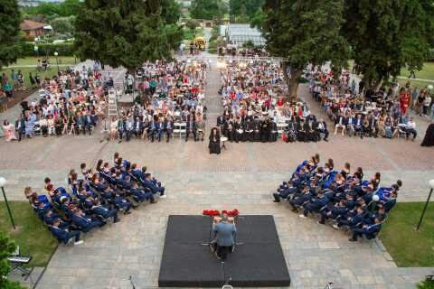 &Pi;&alpha;&rho;&omicron;&upsilon;&sigma;ί&alpha; &tau;&omicron;&upsilon; &Omicron;&iota;&kappa;&omicron;&upsilon;&mu;&epsilon;&nu;&iota;&kappa;&omicron;ύ &Pi;&alpha;&tau;&rho;&iota;ά&rho;&chi;&eta; &kappa;&kappa;. &Beta;&alpha;&rho;&theta;&omicron;&lambda;&omicron;&mu;&alpha;ί&omicron;&upsilon;, &eta; &alpha;&pi;&omicron;&phi;&omicron;ί&tau;&eta;&sigma;&eta; &tau;&omega;&nu;  &mu;&alpha;&theta;&eta;&tau;ώ&nu; &Gamma;&Epsilon;&Lambda; &ndash; &Epsilon;&Pi;&Alpha;&Lambda; &tau;&eta;&sigmaf; &Alpha;&Gamma;&Sigma;