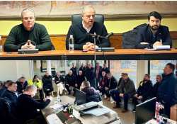 &Sigma;&upsilon;&nu;&alpha;&nu;&tau;ή&sigma;&epsilon;&iota;&sigmaf; &Delta;&iota;&omicron;&nu;ύ&sigma;&eta; &Sigma;&tau;&alpha;&mu;&epsilon;&nu;ί&tau;&eta; &mu;&epsilon; &epsilon;&kappa;&pi;&rho;&omicron;&sigma;ώ&pi;&omicron;&upsilon;&sigmaf; &tau;&omega;&nu; &alpha;&gamma;&rho;&omicron;&tau;&iota;&kappa;ώ&nu; &phi;&omicron;&rho;έ&omega;&nu; &sigma;&epsilon; &Eta;&mu;&alpha;&theta;ί&alpha; &kappa;&alpha;&iota; &Theta;&epsilon;&sigma;&sigma;&alpha;&lambda;&omicron;&nu;ί&kappa;&eta;