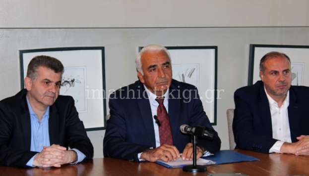 &Sigma;&upsilon;&nu;έ&nu;&tau;&epsilon;&upsilon;&xi;&eta; &tau;ύ&pi;&omicron;&upsilon; &Mu;&iota;&chi;ά&lambda;&eta; &Chi;&alpha;&lambda;&kappa;ί&delta;&eta; - T&iota; &tau;&omicron;&nu; ώ&theta;&eta;&sigma;&epsilon; &sigma;&tau;&eta; &delta;&iota;&epsilon;&kappa;&delta;ί&kappa;&eta;&sigma;&eta; &tau;&omicron;&upsilon; &Delta;&eta;&mu;&alpha;&rho;&chi;&iota;&alpha;&kappa;&omicron;ύ &theta;ώ&kappa;&omicron;&upsilon; &tau;&eta;&sigmaf; &Beta;έ&rho;&omicron;&iota;&alpha;&sigmaf; (Photos)