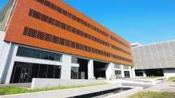 &Eta; &Pi;&epsilon;&rho;&iota;&phi;έ&rho;&epsilon;&iota;&alpha; &Kappa;&epsilon;&nu;&tau;&rho;&iota;&kappa;ή&sigmaf; &Mu;&alpha;&kappa;&epsilon;&delta;&omicron;&nu;ί&alpha;&sigmaf; &chi;&rho;&eta;&mu;&alpha;&tau;&omicron;&delta;&omicron;&tau;&epsilon;ί &mu;έ&sigma;&omega; &tau;&omicron;&upsilon; &Epsilon;&Sigma;&Pi;&Alpha; &tau;&eta;&nu; &alpha;&nu;&alpha;&beta;ά&theta;&mu;&iota;&sigma;&eta; &tau;&omicron;&upsilon; &kappa;έ&nu;&tau;&rho;&omicron;&upsilon; &tau;&eta;&sigmaf; &pi;ό&lambda;&eta;&sigmaf; &tau;&eta;&sigmaf; &Nu;ά&omicron;&upsilon;&sigma;&alpha;&sigmaf; &Eta;&mu;&alpha;&theta;ί&alpha;&sigmaf;