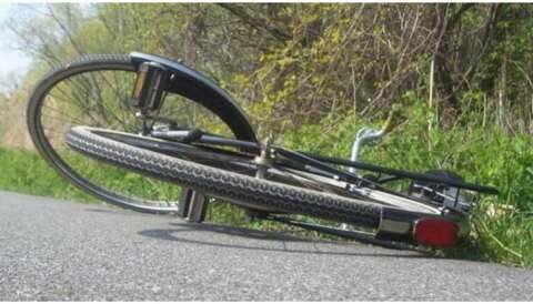 &Sigma;&omicron;&beta;&alpha;&rho;ό&sigmaf; &tau;&rho;&alpha;&upsilon;&mu;&alpha;&tau;&iota;&sigma;&mu;ό&sigmaf; 13&chi;&rho;&omicron;&nu;&omicron;&upsilon; &mu;&epsilon;&tau;ά &alpha;&pi;ό &tau;&rho;&omicron;&chi;&alpha;ί&omicron; &mu;&epsilon; &tau;&omicron; &pi;&omicron;&delta;ή&lambda;&alpha;&tau;ό &tau;&omicron;&upsilon; &sigma;&tau;&omicron; &Rho;έ&theta;&upsilon;&mu;&nu;&omicron;