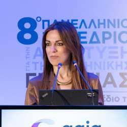 &Eta; Έ&lambda;&lambda;&eta; &Tau;&sigma;&iota;&phi;ό&rho;&omicron;&upsilon; &nu;έ&alpha; &Gamma;&epsilon;&nu;&iota;&kappa;ή &Gamma;&rho;&alpha;&mu;&mu;&alpha;&tau;έ&alpha;&sigmaf; &tau;&omega;&nu; COPA COGECA