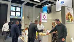 &Eta; &Pi;&epsilon;&rho;&iota;&phi;έ&rho;&epsilon;&iota;&alpha; &Kappa;&epsilon;&nu;&tau;&rho;&iota;&kappa;ή&sigmaf; &Mu;&alpha;&kappa;&epsilon;&delta;&omicron;&nu;ί&alpha;&sigmaf; &sigma;&tau;&eta; &Delta;&iota;&epsilon;&theta;&nu;ή Έ&kappa;&theta;&epsilon;&sigma;&eta; FRUIT LOGISTICA 2023