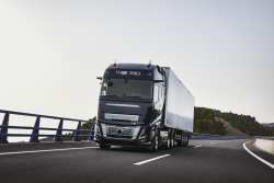 &Eta; Volvo Trucks &sigma;&tau;&eta;&nu; IAA TRANSPORTATION 2024