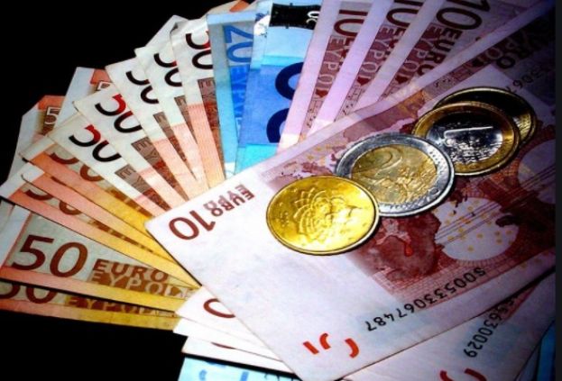 &Tau;&omicron;&pi;&omicron;&theta;έ&tau;&eta;&sigma;&eta; &tau;&omicron;&upsilon; &Upsilon;&pi;.&Omicron;&iota;&kappa;&omicron;&nu;&omicron;&mu;&iota;&kappa;ώ&nu; &kappa;. &Chi;&rho;. &Sigma;&tau;&alpha;ϊ&kappa;&omicron;ύ&rho;&alpha;, &gamma;&iota;&alpha; &tau;&eta;&nu; &pi;&omicron;&rho;&epsilon;ί&alpha; &upsilon;&lambda;&omicron;&pi;&omicron;ί&eta;&sigma;&eta;&sigmaf; &tau;&omega;&nu; &mu;έ&tau;&rho;&omega;&nu; &sigma;&tau;ή&rho;&iota;&xi;&eta;&sigmaf; &nu;&omicron;&iota;&kappa;&omicron;&kappa;&upsilon;&rho;&iota;ώ&nu; &kappa;&alpha;&iota; &epsilon;&pi;&iota;&chi;&epsilon;&iota;&rho;ή&sigma;&epsilon;&omega;&nu;