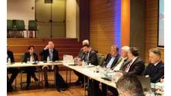 &Pi;&alpha;&rho;&omicron;&upsilon;&sigma;ί&alpha; &Gamma;.&Gamma;. &Gamma;&iota;ώ&rho;&gamma;&omicron;&upsilon; &Sigma;&tau;&rho;&alpha;&tau;ά&kappa;&omicron;&upsilon; &sigma;&tau;&eta;&nu; 4&eta; &Sigma;ύ&nu;&omicron;&delta;&omicron; &Phi;ό&rho;&omicron;&upsilon;&mu; &Kappa;&upsilon;&kappa;&lambda;&iota;&kappa;ώ&nu; &Pi;ό&lambda;&epsilon;&omega;&nu; &sigma;&tau;&omicron; &Eta;&rho;ά&kappa;&lambda;&epsilon;&iota;&omicron; &Kappa;&rho;ή&tau;&eta;&sigmaf;