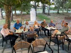&Tau;&zeta;ά&kappa;&rho;&eta;: &laquo;&Kappa;ό&lambda;&alpha;&phi;&omicron;&sigmaf; &eta; &phi;&epsilon;&tau;&iota;&nu;ή &chi;&rho;&omicron;&nu;&iota;ά &gamma;&iota;&alpha; &tau;&omicron; &sigma;ύ&nu;&omicron;&lambda;&omicron; &tau;&omega;&nu; &delta;&epsilon;&nu;&delta;&rho;&omicron;&kappa;&alpha;&lambda;&lambda;&iota;&epsilon;&rho;&gamma;&epsilon;&iota;ώ&nu; - &Eta; &kappa;&upsilon;&beta;έ&rho;&nu;&eta;&sigma;&eta; &nu;&alpha; &alpha;&nu;&alpha;&kappa;&omicron;&iota;&nu;ώ&sigma;&epsilon;&iota; ά&mu;&epsilon;&sigma;&alpha; &mu;έ&tau;&rho;&alpha; &sigma;&tau;ή&rho;&iota;&xi;&eta;&sigmaf; &tau;&omicron;&upsilon; &epsilon;&iota;&sigma;&omicron;&delta;ή&mu;&alpha;&tau;ό&sigmaf; &tau;&omicron;&upsilon;&sigmaf;&raquo;