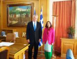 &Sigma;&upsilon;&nu;ά&nu;&tau;&eta;&sigma;&eta; &tau;&omicron;&upsilon; &Upsilon;&pi;&Alpha;&Alpha;&Tau; &Mu;. &Beta;&omicron;&rho;ί&delta;&eta; &mu;&epsilon; &tau;&eta;&nu; &pi;&rho;έ&sigma;&beta;&epsilon;&iota;&rho;&alpha; &tau;&eta;&sigmaf; &Iota;&nu;&delta;ί&alpha;&sigmaf;, Jain Shamma