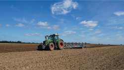 &Sigma;&upsilon;&mu;&mu;&epsilon;&tau;&omicron;&chi;ή &tau;&eta;&sigmaf; &Pi;.&Epsilon;.&Gamma;.&Delta;.&Upsilon;. &sigma;&tau;&eta;&nu; 24&omega;&rho;&eta; &Pi;&alpha;&nu;&delta;&eta;&mu;&omicron;&sigma;&iota;&omicron;ϋ&pi;&alpha;&lambda;&lambda;&eta;&lambda;&iota;&kappa;ή &Alpha;&pi;&epsilon;&rho;&gamma;ί&alpha; &tau;&eta;&sigmaf; &Alpha;.&Delta;.&Epsilon;.&Delta;.&Upsilon;. &ndash; &Sigma;&tau;ή&rho;&iota;&xi;&eta; &tau;&omicron;&upsilon; &delta;ί&kappa;&alpha;&iota;&omicron;&upsilon; &alpha;&gamma;ώ&nu;&alpha; &tau;&omega;&nu; &alpha;&gamma;&rho;&omicron;&tau;ώ&nu;