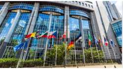 &Alpha;&nu;ά&gamma;&kappa;&eta; &sigma;&upsilon;&mu;&mu;&epsilon;&tau;&omicron;&chi;ή&sigmaf; &Epsilon;&lambda;&lambda;ή&nu;&omega;&nu; &Epsilon;&upsilon;&rho;&omega;&beta;&omicron;&upsilon;&lambda;&epsilon;&upsilon;&tau;ώ&nu; &sigma;&tau;&eta;&nu; &Epsilon;&pi;&iota;&tau;&rho;&omicron;&pi;ή &Gamma;&epsilon;&omega;&rho;&gamma;ί&alpha;&sigmaf; &kappa;&alpha;&iota; &Alpha;&nu;ά&pi;&tau;&upsilon;&xi;&eta;&sigmaf; &tau;&eta;&sigmaf; &Upsilon;&pi;&alpha;ί&theta;&rho;&omicron;&upsilon; &tau;&omicron;&upsilon; &Epsilon;&upsilon;&rho;&omega;&pi;&alpha;ϊ&kappa;&omicron;ύ &Kappa;&omicron;&iota;&nu;&omicron;&beta;&omicron;&upsilon;&lambda;ί&omicron;&upsilon;