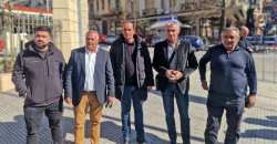 &Gamma;. &Delta;&iota;&alpha;&mu;&alpha;&nu;&tau;ό&pi;&omicron;&upsilon;&lambda;&omicron;&sigmaf; (&Mu;&pi;&lambda;ό&kappa;&omicron; &Nu;&eta;&sigma;&epsilon;&lambda;ί&omicron;&upsilon;): &Tau;&omicron; &sigma;&upsilon;&lambda;&lambda;&alpha;&lambda;&eta;&tau;ή&rho;&iota;&omicron; &theta;&alpha; &pi;&rho;&alpha;&gamma;&mu;&alpha;&tau;&omicron;&pi;&omicron;&iota;&eta;&theta;&epsilon;ί &pi;&alpha;&rho;ά &tau;&eta;&nu; &alpha;&pi;&alpha;&gamma;ό&rho;&epsilon;&upsilon;&sigma;&eta; &tau;&omicron;&upsilon; &Upsilon;&pi;&omicron;&upsilon;&rho;&gamma;&omicron;ύ &gamma;&iota;&alpha; &kappa;ά&theta;&omicron;&delta;&omicron; &tau;&omega;&nu; &tau;&rho;&alpha;&kappa;&tau;έ&rho;