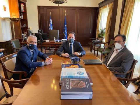 &Sigma;&upsilon;&nu;ά&nu;&tau;&eta;&sigma;&eta; &Pi;έ&tau;&sigma;&alpha;-&Beta;&omicron;&rho;&gamma;&iota;&alpha;&zeta;ί&delta;&eta; &gamma;&iota;&alpha; &theta;έ&mu;&alpha;&tau;&alpha; &tau;&omicron;&upsilon; &Delta;ή&mu;&omicron;&upsilon; &Beta;έ&rho;&omicron;&iota;&alpha;&sigmaf;