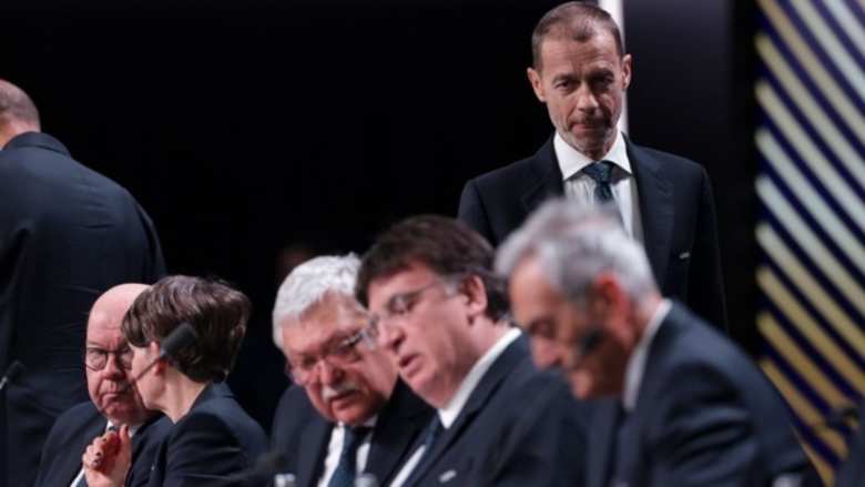 &Sigma;&eta;&mu;&alpha;&nu;&tau;&iota;&kappa;έ&sigmaf; &pi;&alpha;&rho;&omicron;&upsilon;&sigma;ί&epsilon;&sigmaf; &sigma;&tau;&eta;&nu; &Tau;&omicron;ύ&mu;&pi;&alpha; &gamma;&iota;&alpha; &tau;&eta; &Theta;έ&lambda;&tau;&alpha;