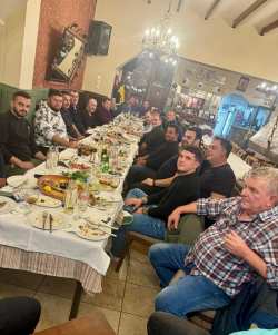 &Sigma;&upsilon;&nu;ά&nu;&tau;&eta;&sigma;&eta; &Lambda;ά&kappa;&eta; &Beta;&alpha;&sigma;&iota;&lambda;&epsilon;&iota;ά&delta;&eta; &mu;&epsilon; &tau;&omicron;&upsilon;&sigmaf; &pi;&alpha;&rho;&alpha;&gamma;&omega;&gamma;&omicron;ύ&sigmaf; &lambda;&alpha;ϊ&kappa;ώ&nu; &alpha;&gamma;&omicron;&rho;ώ&nu; &kappa;&alpha;&iota; &mu;&epsilon; &tau;&eta;&nu; &Omicron;&mu;&omicron;&sigma;&pi;&omicron;&nu;&delta;ί&alpha;  &Pi;&alpha;&rho;&alpha;&gamma;&omega;&gamma;ώ&nu; - &pi;&omega;&lambda;&eta;&tau;ώ&nu; &Lambda;&alpha;ϊ&kappa;ώ&nu; &alpha;&gamma;&omicron;&rho;ώ&nu;