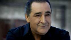 &Sigma;&upsilon;&mu;&phi;&omega;&nu;&iota;&kappa;ή &Omicron;&rho;&chi;ή&sigma;&tau;&rho;&alpha; &Nu;έ&omega;&nu; &Epsilon;&lambda;&lambda;ά&delta;&omicron;&sigmaf;: &Tau;&omicron; &tau;&epsilon;&lambda;&epsilon;&upsilon;&tau;&alpha;ί&omicron; &alpha;&nu;&tau;ί&omicron; &sigma;&tau;&omicron;&nu; &Beta;&alpha;&sigma;ί&lambda;&eta; &Kappa;&alpha;&rho;&rho;ά