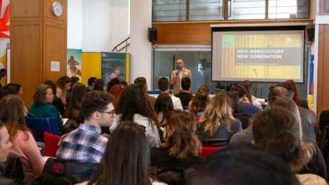 &Nu;έ&alpha; &Gamma;&epsilon;&omega;&rho;&gamma;ί&alpha; &Nu;έ&alpha; &Gamma;&epsilon;&nu;&iota;ά: &Tau;&omicron; 1&omicron; Trophy Meet-up &sigma;&upsilon;&gamma;&kappa;έ&nu;&tau;&rho;&omega;&sigma;&epsilon; ό&lambda;&omicron; &tau;&omicron; &omicron;&iota;&kappa;&omicron;&sigma;ύ&sigma;&tau;&eta;&mu;&alpha; &tau;&eta;&sigmaf; &alpha;&gamma;&rho;&omicron;&delta;&iota;&alpha;&tau;&rho;&omicron;&phi;&iota;&kappa;ή&sigmaf; &epsilon;&pi;&iota;&chi;&epsilon;&iota;&rho;&eta;&mu;&alpha;&tau;&iota;&kappa;ό&tau;&eta;&tau;&alpha;&sigmaf; &sigma;&tau;&eta; &Theta;&epsilon;&sigma;&sigma;&alpha;&lambda;&omicron;&nu;ί&kappa;&eta;!